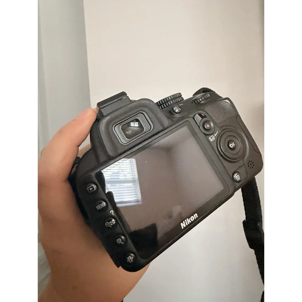 Nikon D3100 Digital SLR Camera with 18-55mm VR Len Kit With Box And Charger